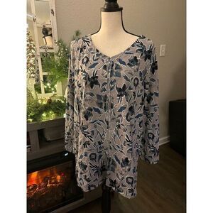 Habitat women's XL blouse floral gray‎ blue